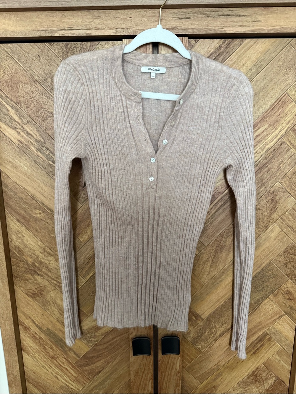 Madewell Ribbed Knit Henley Sweater in Dusty Blush